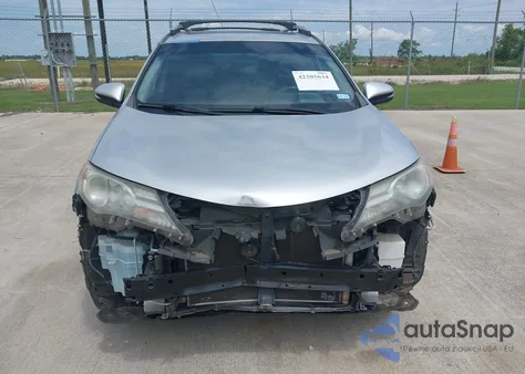 2013 Toyota Rav4 Xle z USA, uszkodzony, nr VIN JTMWFREV2DD001165